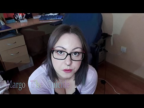 ❤️ Sexet pige med briller sutter Dildo dybt på kamera ️ Fucking at da.videolucrativo.top
